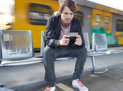 薛蛮子500万投资萝卜游戏 古龙群侠传次日留存率76%