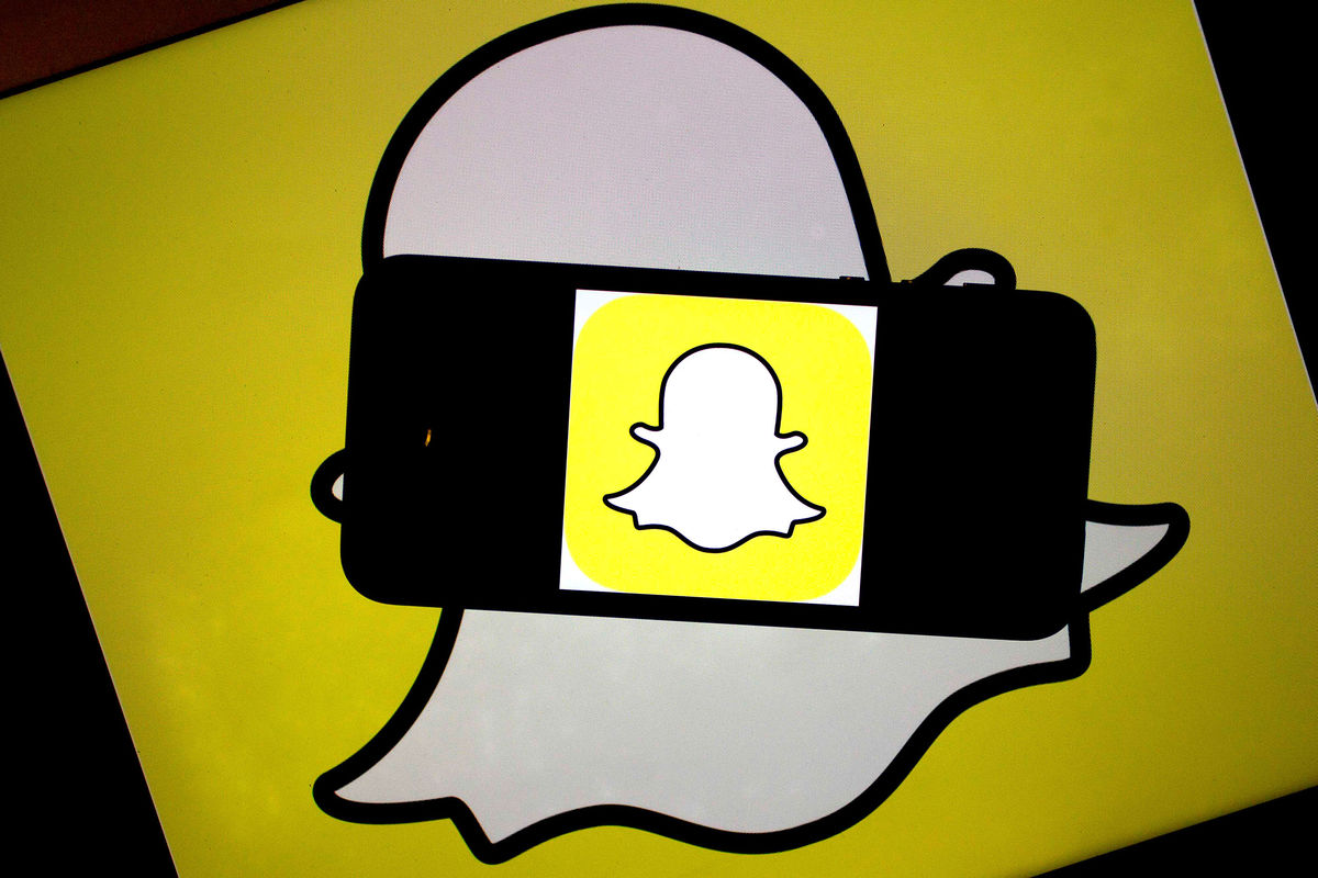 Snapchat获阿里16亿注资 苹果服务出现大规模故障