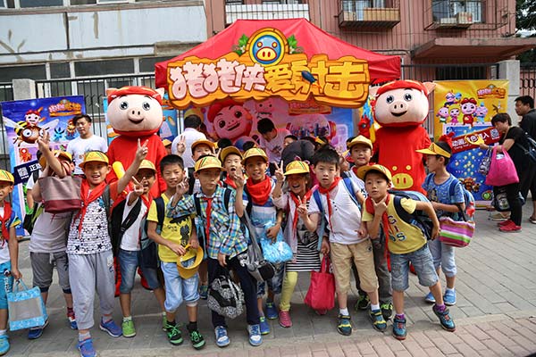 《猪猪侠》为何选择手游地推无人区？