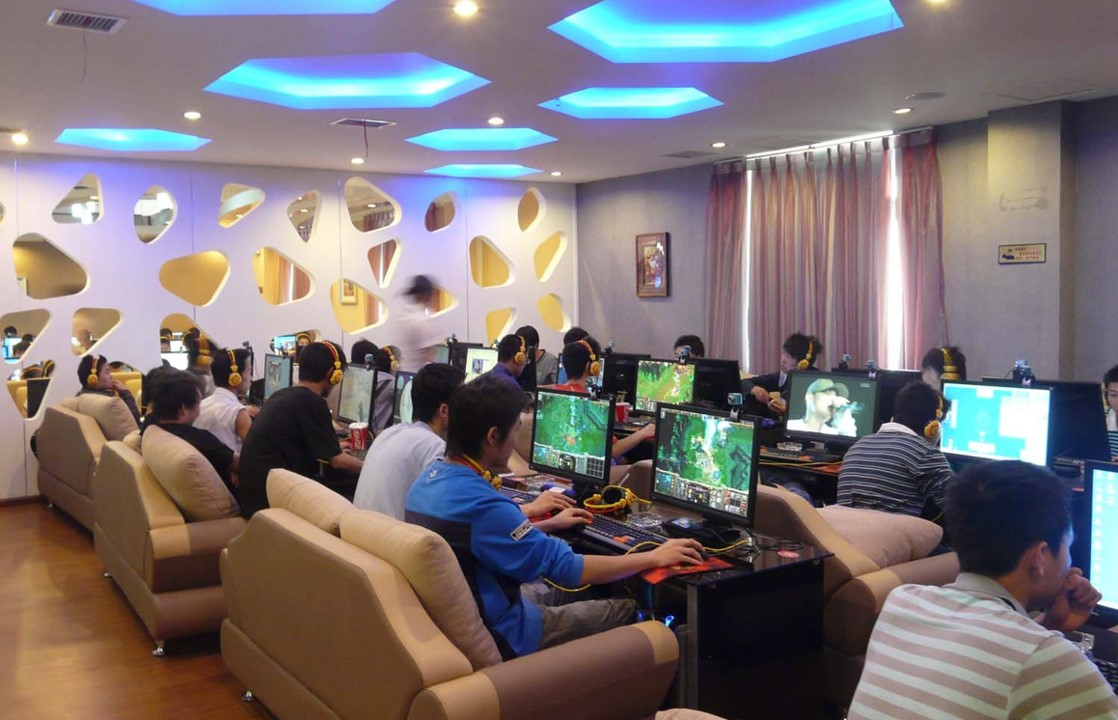 中国PC核心玩家平均每周游戏时间比上班时间还多