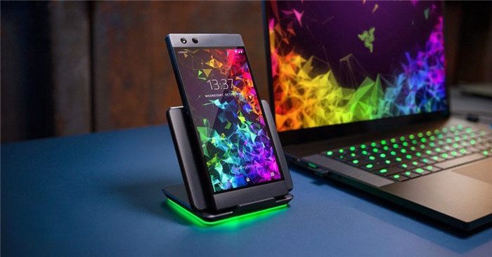 雷蛇游戏手机Razer Phone 2发布 信仰“灯”亮了